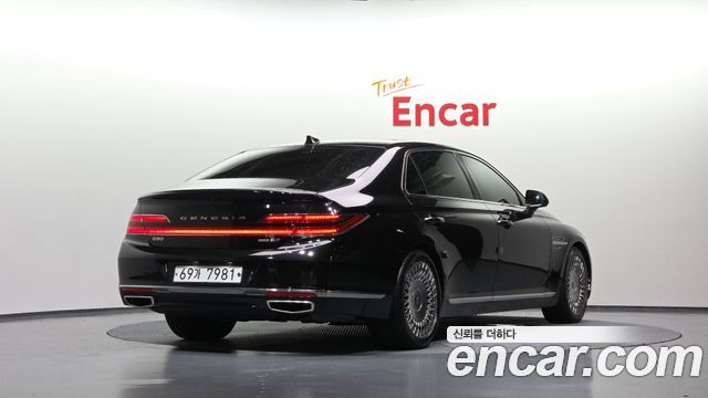 Genesis G90 2019 — photo 2