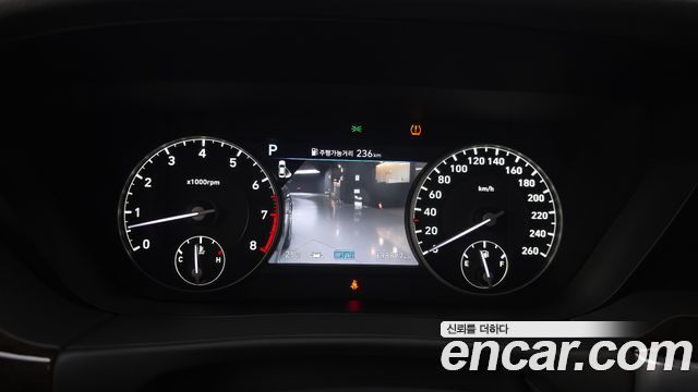 Genesis G90 2019 — photo 8