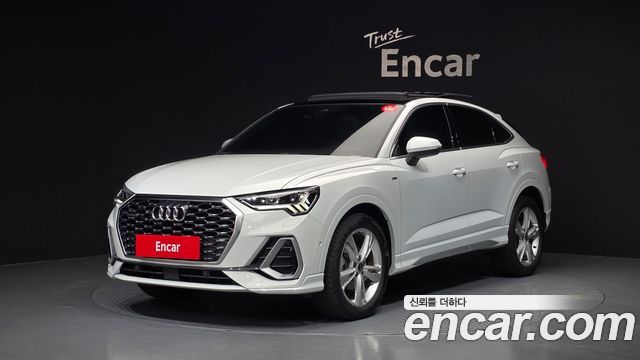 Audi Q3 2023 — photo 1