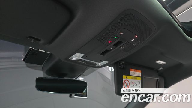 Audi Q3 2023 — photo 28