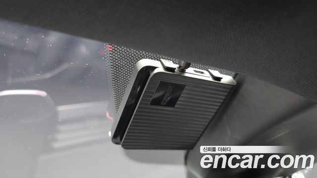 Audi Q3 2023 — photo 29