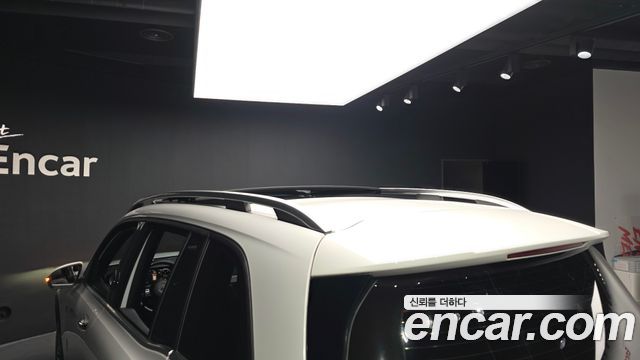 Mercedes-Benz GLB-Class 2021 — photo 38