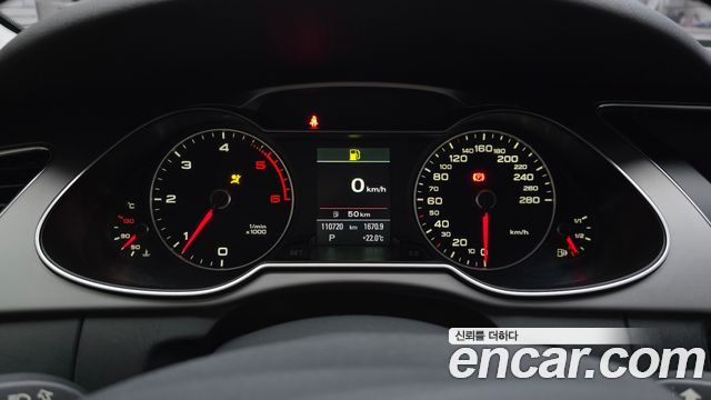 Audi A4 2013 — photo 8