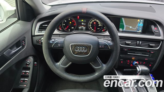 Audi A4 2013 — photo 13