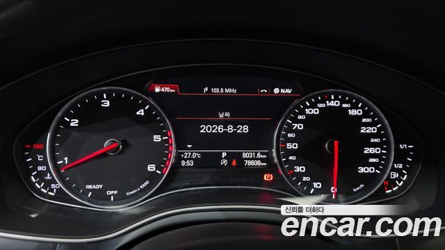 Audi A6 2018 — photo 11