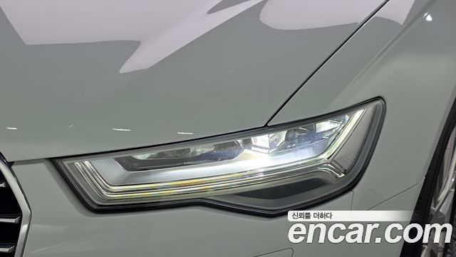 Audi A6 2018 — photo 8