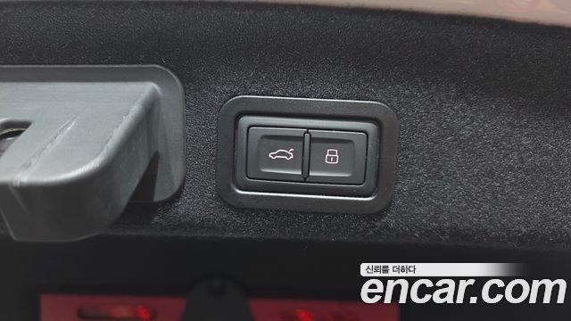 Audi A6 2018 — photo 27