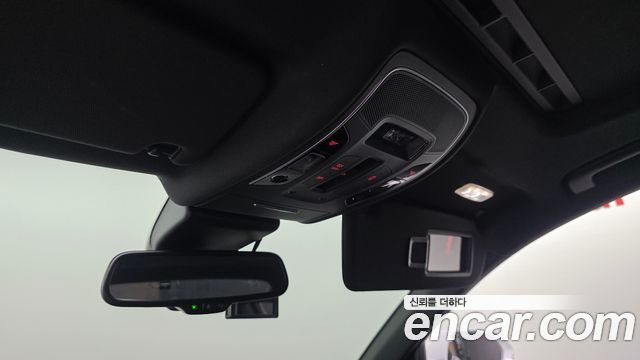 Audi A6 2018 — photo 30