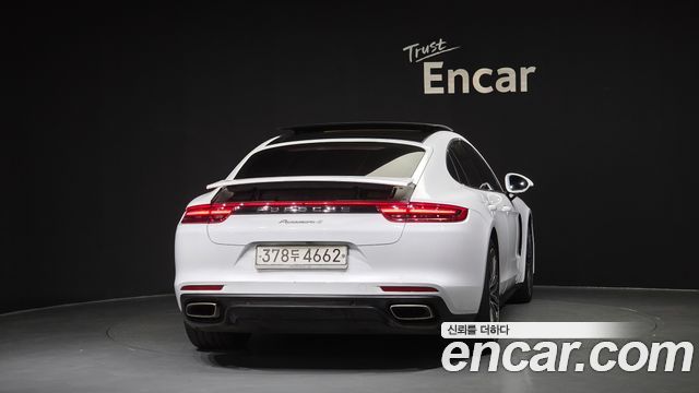Porsche Panamera 2020 — photo 4