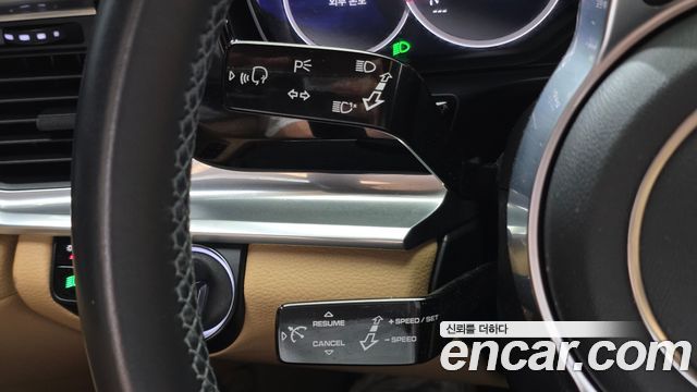 Porsche Panamera 2020 — photo 22
