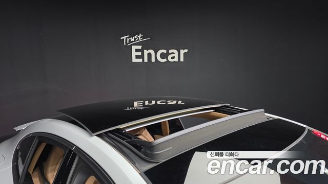 Porsche Panamera 2020 — photo 35