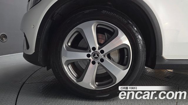 Mercedes-Benz GLC-Class 2019 — photo 5