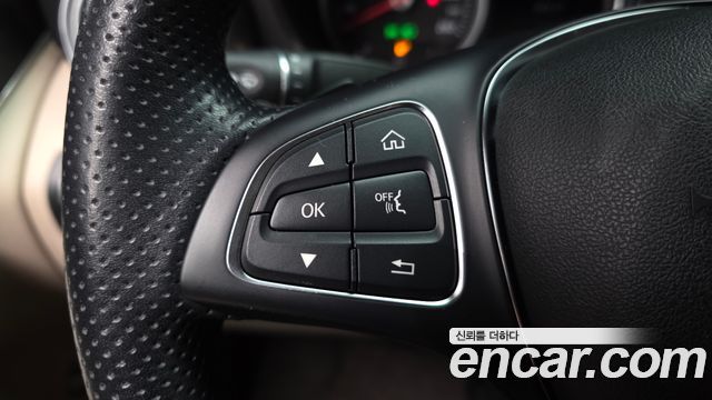 Mercedes-Benz GLC-Class 2019 — photo 30