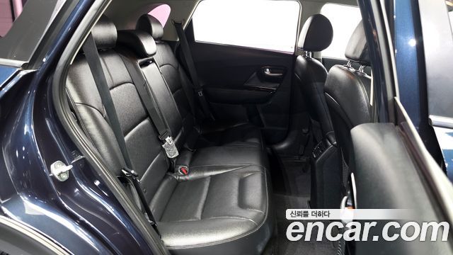 Kia Niro 2017 — photo 18