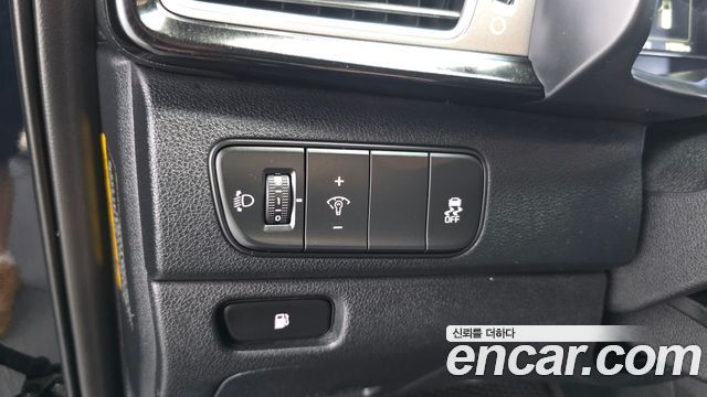 Kia Niro 2017 — photo 29
