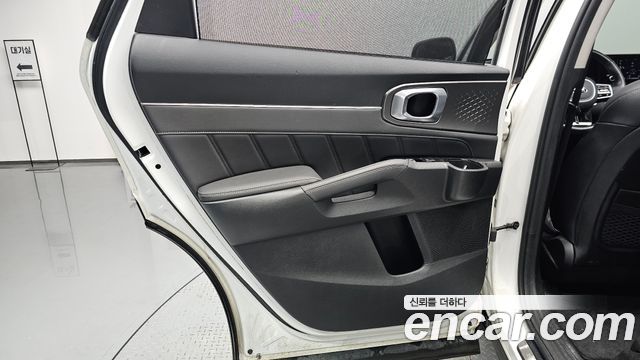 Kia Sorento 2021 — photo 15