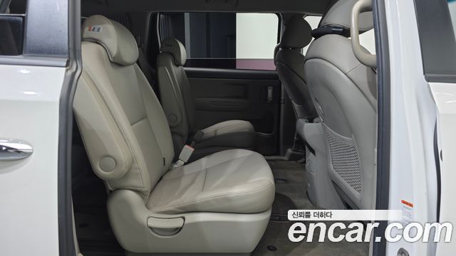 Kia Canival 2020 — photo 12