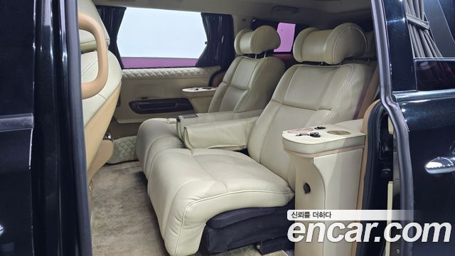 Kia Canival 2016 — photo 18