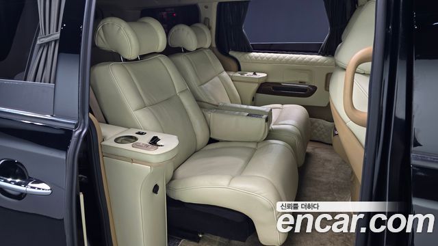 Kia Canival 2016 — photo 16