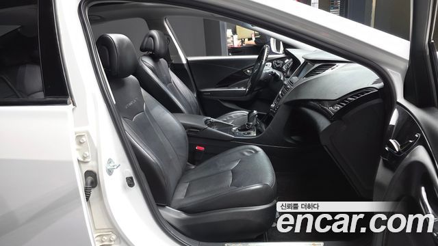 Hyundai Grandeur 2014 — photo 11
