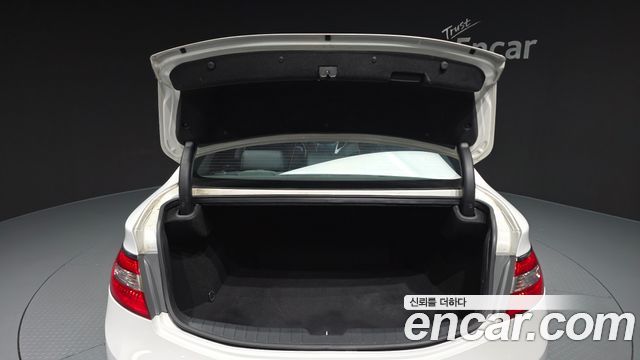 Hyundai Grandeur 2014 — photo 20
