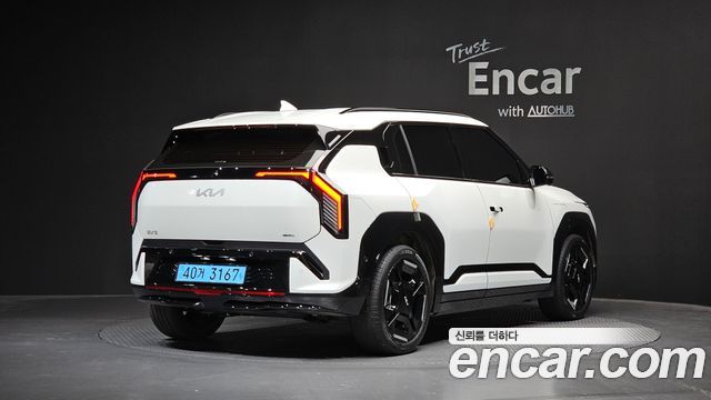 Kia EV3 2026 — photo 2