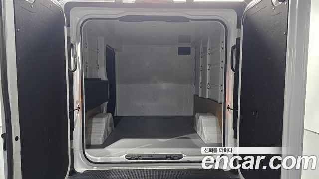 Hyundai ST1 2025 — photo 24