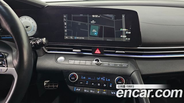 Hyundai AVANTE 2021 — photo 18