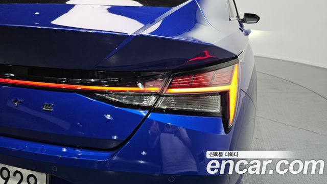 Hyundai AVANTE 2021 — photo 9