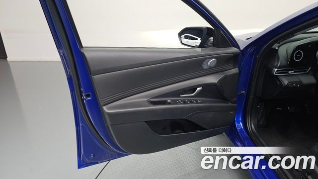 Hyundai AVANTE 2021 — photo 14