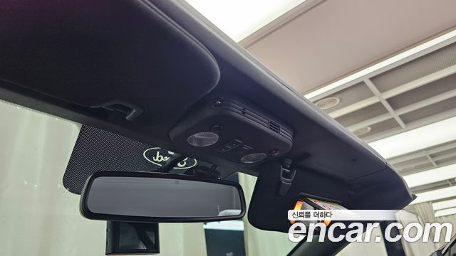 Ford Mustang 2017 — photo 17