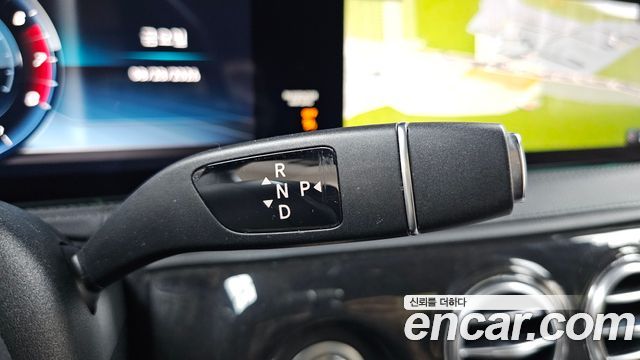 Mercedes-Benz S-Class 2018 — photo 12