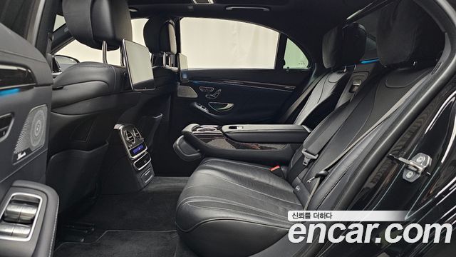 Mercedes-Benz S-Class 2018 — photo 18