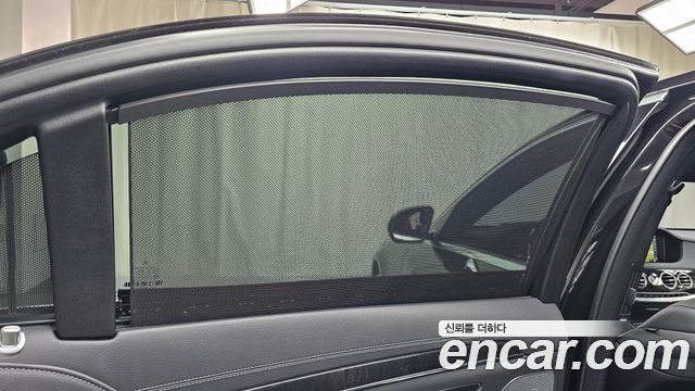 Mercedes-Benz S-Class 2018 — photo 29