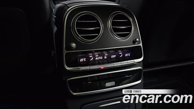 Mercedes-Benz S-Class 2018 — photo 30