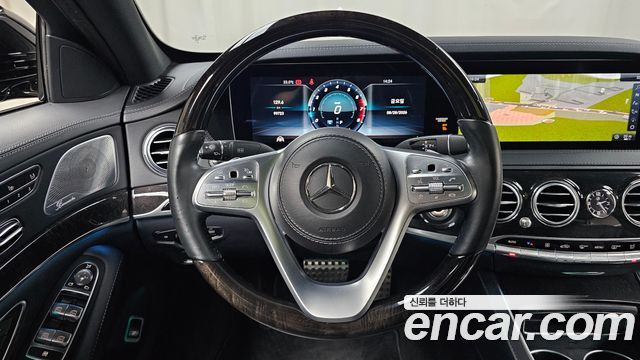 Mercedes-Benz S-Class 2018 — photo 31