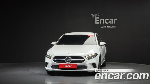 Mercedes-Benz A-Class 2021 — photo 3