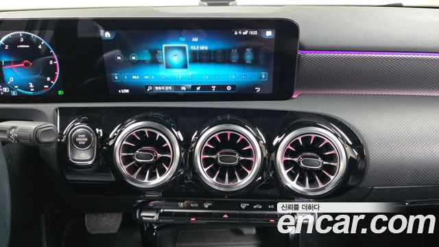Mercedes-Benz A-Class 2021 — photo 19