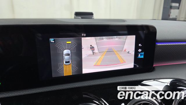 Mercedes-Benz A-Class 2021 — photo 21