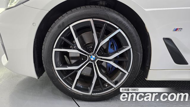 BMW 5-Series 2022 — photo 5