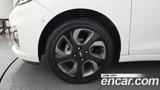 Chevrolet Korea Spark 2021 — photo 5