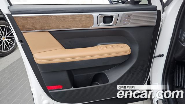 Hyundai Santafe 2024 — photo 14