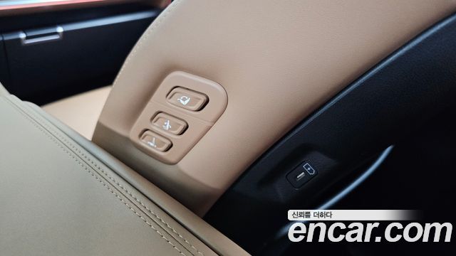 Hyundai Santafe 2024 — photo 31