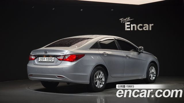 Hyundai Sonata 2012 — photo 2