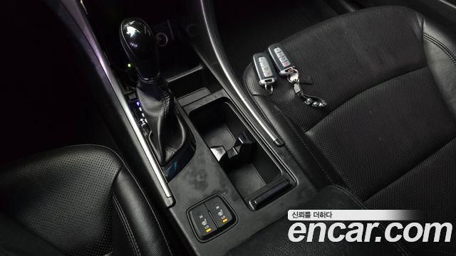 Hyundai Sonata 2012 — photo 9