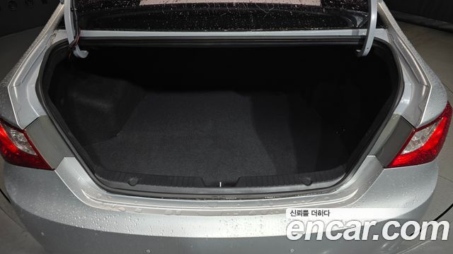 Hyundai Sonata 2012 — photo 20
