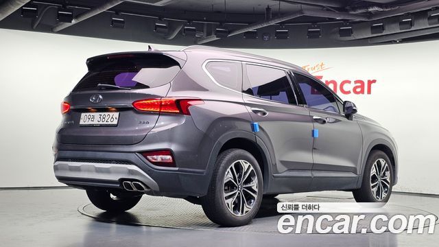 Hyundai Santafe 2019 — photo 2