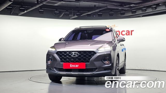 Hyundai Santafe 2019 — photo 3