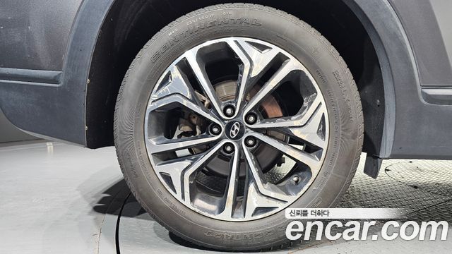 Hyundai Santafe 2019 — photo 5