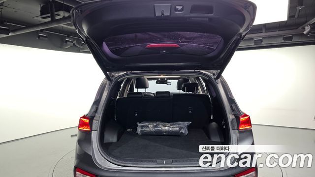 Hyundai Santafe 2019 — photo 20